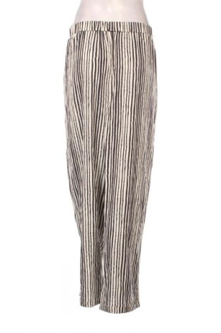 Pantaloni de femei SHEIN, Mărime XL, Culoare Multicolor, Preț 49,99 Lei