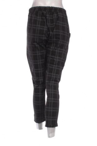 Damskie spodnie Saxx, Rozmiar L, Kolor Kolorowy, Cena 94,34 zł