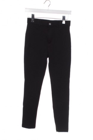 Дамски панталон Sinsay, Размер XS, Цвят Черен, Цена 29,00 лв.