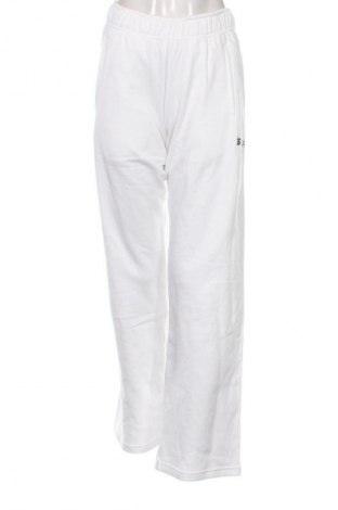 Női nadrág Square, Méret S, Szín Fehér, Ár 5 800 Ft