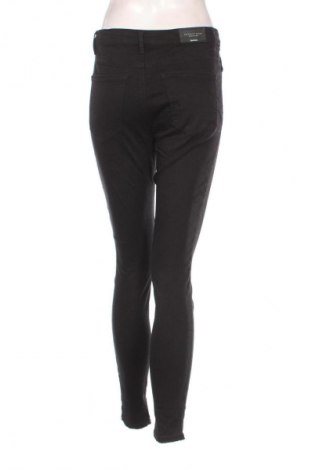 Damenhose Stradivarius, Größe S, Farbe Schwarz, Preis 7,99 €