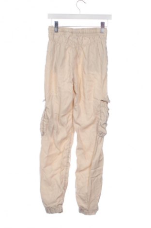 Damenhose Stradivarius, Größe XS, Farbe Beige, Preis € 14,83