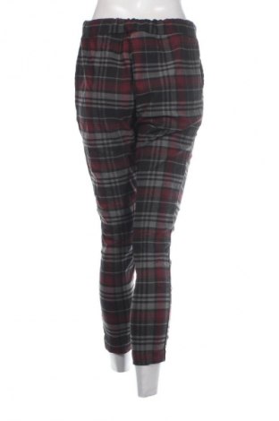 Дамски панталон Unbranded, Размер M, Цвят Многоцветен, Цена 9,99 лв.