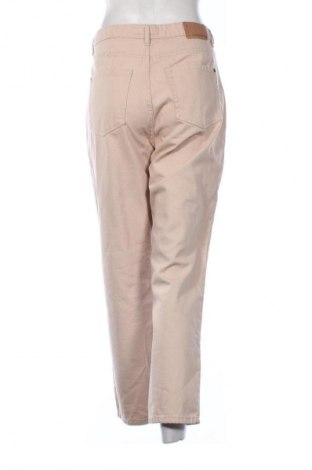 Дамски панталон Unbranded, Размер XL, Цвят Бежов, Цена 29,33 лв.