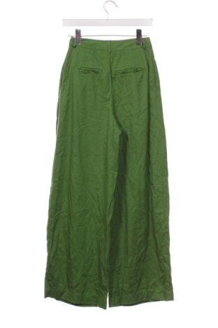 Pantaloni de femei United Colors Of Benetton, Mărime XXS, Culoare Verde, Preț 107,89 Lei