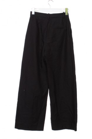 Pantaloni de femei Zara, Mărime XS, Culoare Negru, Preț 64,99 Lei