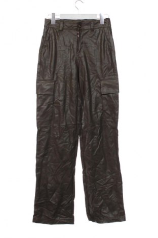 Pantaloni de femei Zara, Mărime XS, Culoare Verde, Preț 57,99 Lei