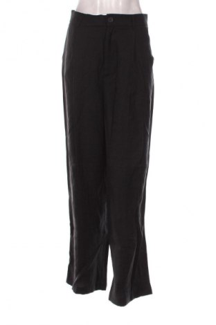 Дамски панталон Zara, Размер M, Цвят Черен, Цена 62,21 лв.