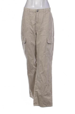 Дамски панталон Zara, Размер L, Цвят Бежов, Цена 26,97 лв.
