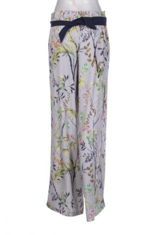 Damenhose Zola, Größe M, Farbe Mehrfarbig, Preis 14,83 €