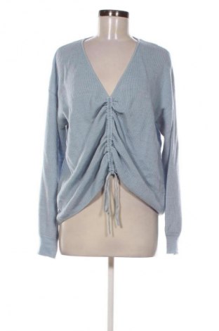 Дамски пуловер Anika Teller x NA-KD, Размер M, Цвят Син, Цена 40,89 лв.