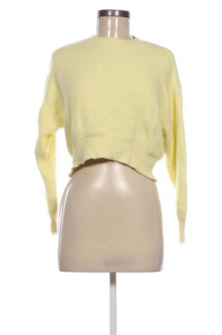 Damenpullover Bershka, Größe XS, Farbe Gelb, Preis € 11,99