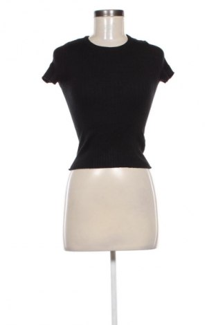 Γυναικείο πουλόβερ Bershka, Μέγεθος XS, Χρώμα Μαύρο, Τιμή 7,99 €