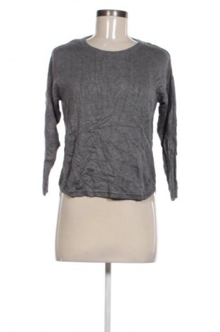 Dámský svetr Esmara, Velikost M, Barva Šedá, Cena  119,00 Kč