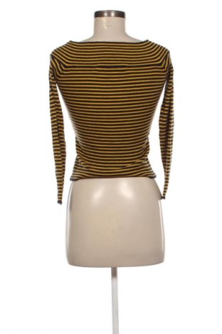 Γυναικείο πουλόβερ Guess, Μέγεθος M, Χρώμα Πολύχρωμο, Τιμή 34,99 €