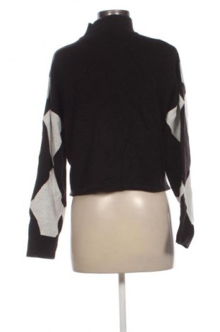 Дамски пуловер H&M Divided, Размер M, Цвят Многоцветен, Цена 7,15 €
