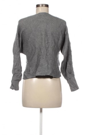 Дамски пуловер ONLY, Размер M, Цвят Сив, Цена 15,99 лв.