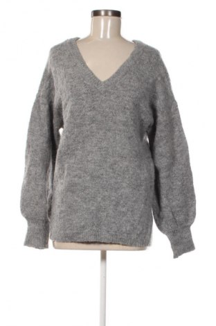 Дамски пуловер Pieces, Размер L, Цвят Сив, Цена 17,99 лв.