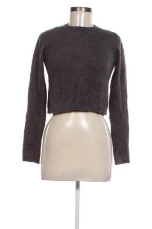 Дамски пуловер Pull&Bear, Размер S, Цвят Сив, Цена 6,13 €