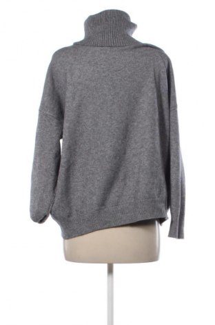 Dámský svetr Unbranded, Velikost M, Barva Šedá, Cena  366,00 Kč