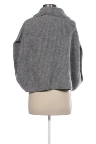 Дамски пуловер United Colors Of Benetton, Размер XS, Цвят Сив, Цена 31,99 лв.