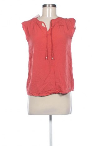 Дамски топ S.Oliver, Размер S, Цвят Червен, Цена 27,00 лв.