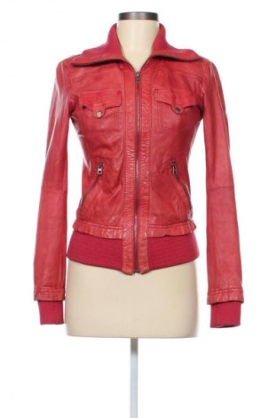 Дамско кожено яке Bershka, Размер M, Цвят Червен, Цена 97,00 лв.