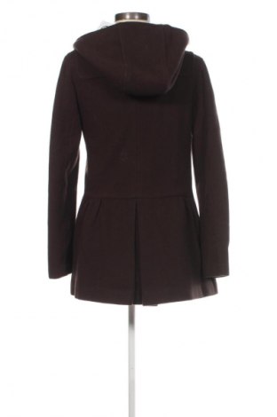 Дамско палто Denny Rose, Размер S, Цвят Кафяв, Цена 150,54 лв.