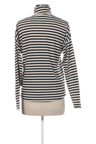 Γυναικείο ζιβάγκο XOX, Μέγεθος M, Χρώμα Πολύχρωμο, Τιμή 18,99 €