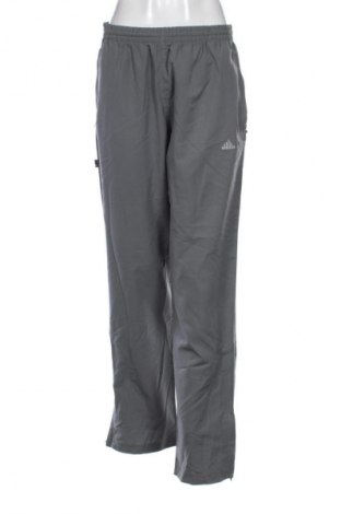 Pantaloni trening de femei Adidas, Mărime M, Culoare Gri, Preț 115,99 Lei
