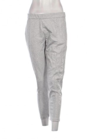 Dámské tepláky Calvin Klein Jeans, Velikost M, Barva Šedá, Cena  829,00 Kč