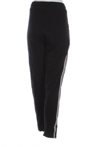 Pantaloni trening de femei EMILIA PARKER, Mărime XXL, Culoare Negru, Preț 73,99 Lei