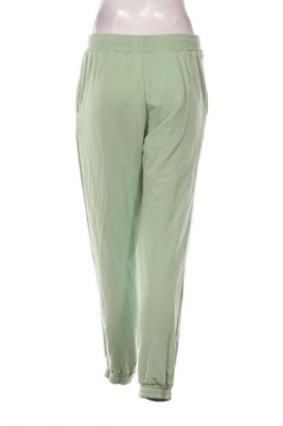 Дамско спортно долнище Ecko Red, Размер L, Цвят Зелен, Цена 33,82 лв.