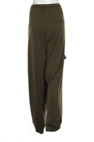 Дамско спортно долнище Ms Mode, Размер 4XL, Цвят Зелен, Цена 11,24 €