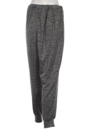 Дамско спортно долнище SHEIN, Размер 3XL, Цвят Сив, Цена 18,99 лв.