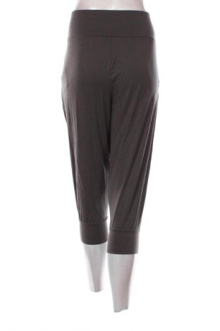 Női sport nadrág Sports Performance by Tchibo, Méret M, Szín Szürke, Ár 5 799 Ft