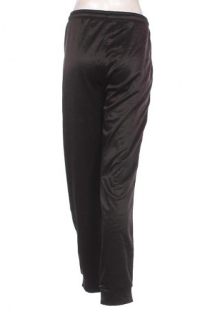 Дамско спортно долнище Unbranded, Размер XL, Цвят Черен, Цена 14,99 лв.