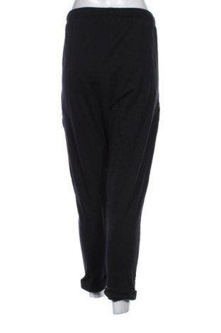 Női sport nadrág Urban Classics, Méret XXL, Szín Fekete, Ár 19 749 Ft