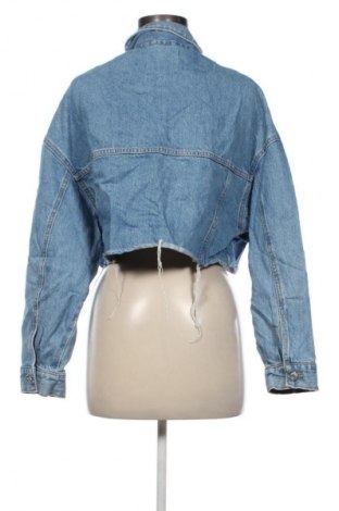 Дамско яке Bershka, Размер M, Цвят Син, Цена 24,99 лв.