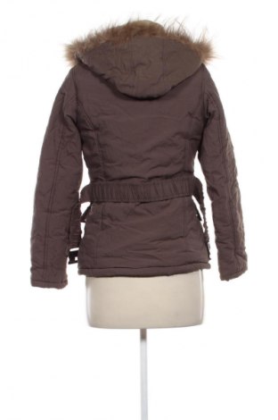 Damenjacke Beyond, Größe S, Farbe Grün, Preis € 14,99