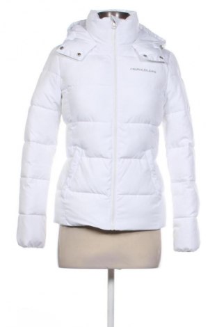 Dámska bunda  Calvin Klein Jeans, Veľkosť XS, Farba Biela, Cena  80,32 €