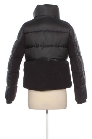 Geacă de femei Columbia, Mărime M, Culoare Negru, Preț 839,99 Lei