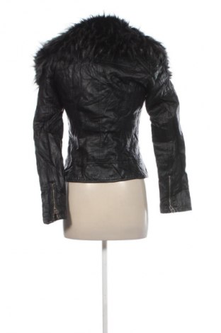 Дамско яке Guess, Размер S, Цвят Черен, Цена 99,99 лв.