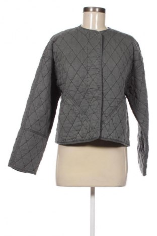 Дамско яке Pull&Bear, Размер XS, Цвят Сив, Цена 77,99 лв.