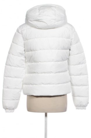 Дамско яке Superdry, Размер M, Цвят Бял, Цена 214,99 лв.