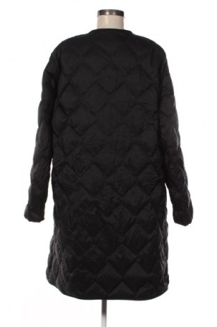 Дамско яке Uniqlo, Размер 3XL, Цвят Черен, Цена 43,99 лв.