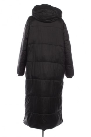 Дамско яке Vero Moda, Размер XL, Цвят Черен, Цена 40,89 лв.