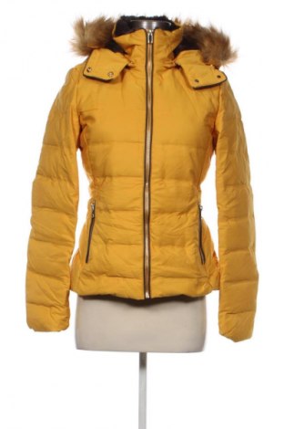 Дамско яке Zara, Размер M, Цвят Оранжев, Цена 28,12 €