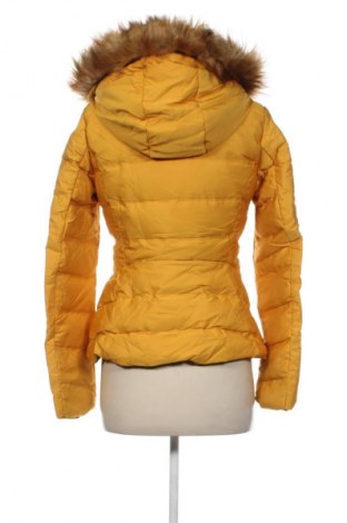 Дамско яке Zara, Размер M, Цвят Оранжев, Цена 28,12 €