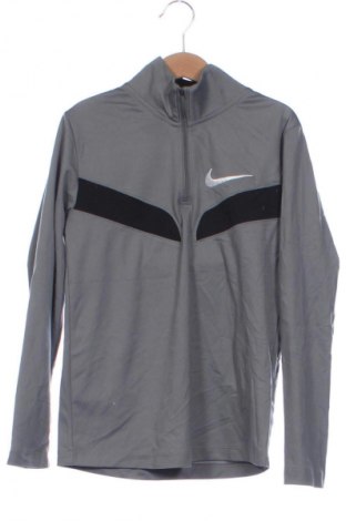 Kinder Shirt Nike, Größe 7-8y/ 128-134 cm, Farbe Grau, Preis 16,99 €